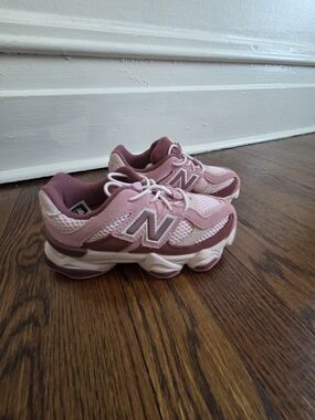 New Balance 9060 Lace Kids Pink Mesh Athletic Sneakers